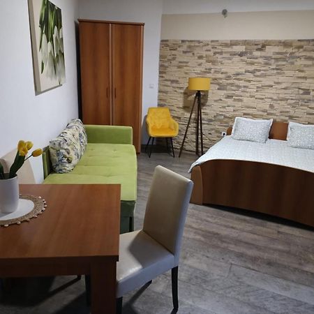 Apartments Jadran Херцег Нови Екстериор снимка