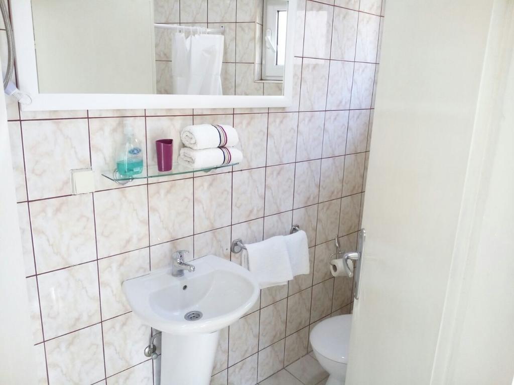 Apartments Jadran Херцег Нови Екстериор снимка